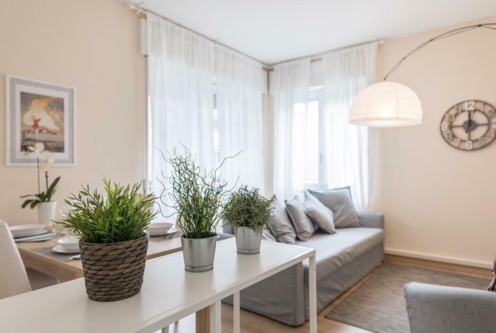 Lovely, Charming And Quiet Apartment In The Centre Air Conditioned And Free Private Garage 科莫 外观 照片